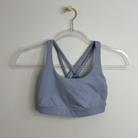 Share  Lululemon Energy Sports Bra Luxtreme Light Blue Size 2 Light Support Gym - Picture 1 of 10